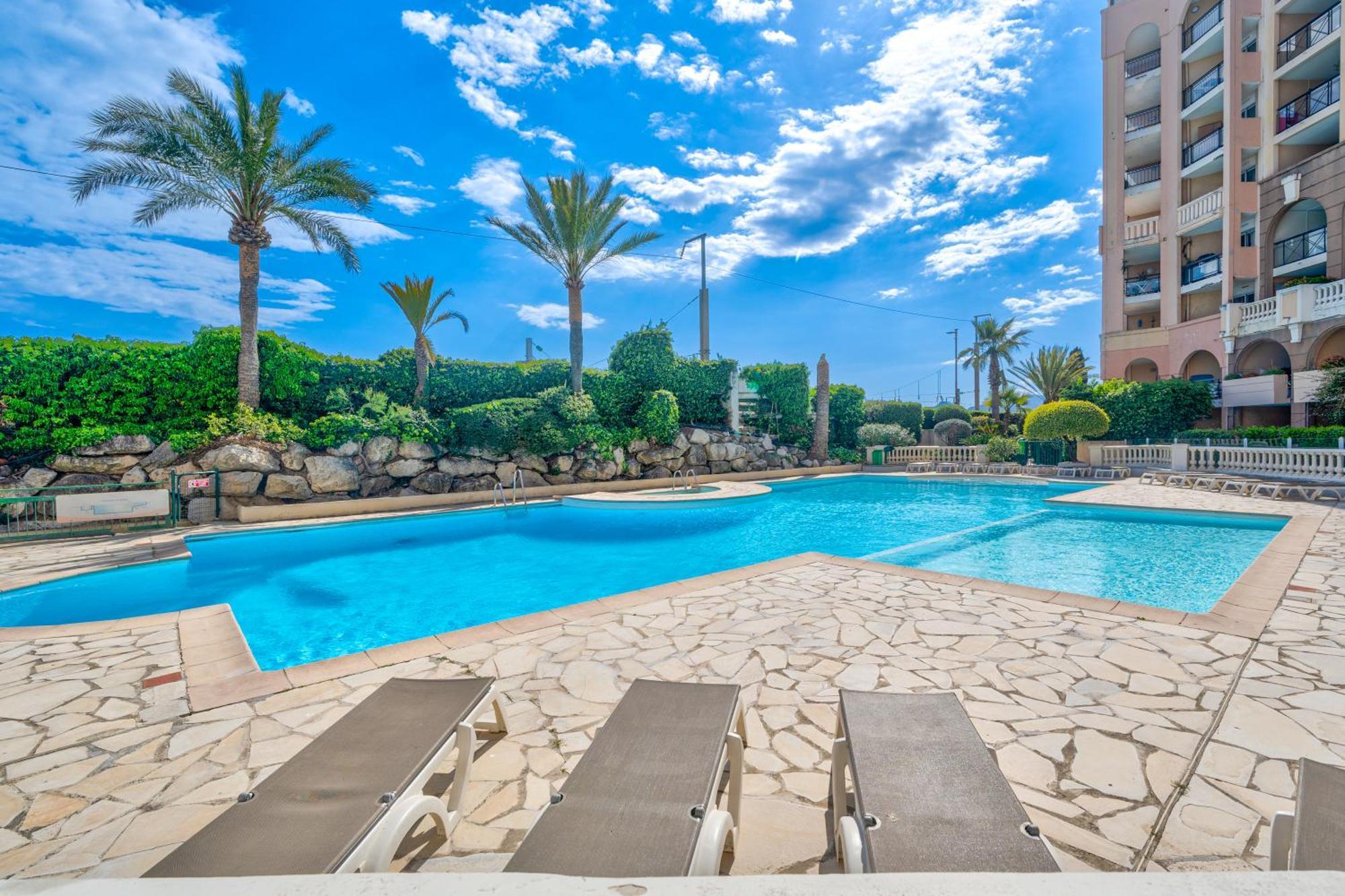 Residence La Palme D'Azur - カンヌ エクステリア 写真